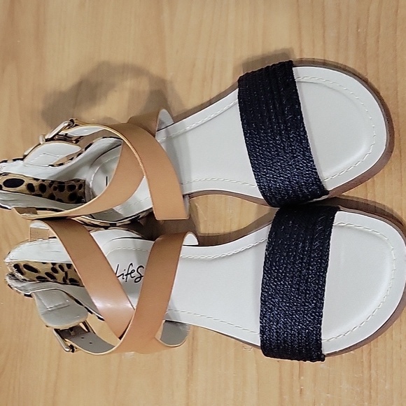 Womens "leopard print" sandals shoes - Picture 3 of 5